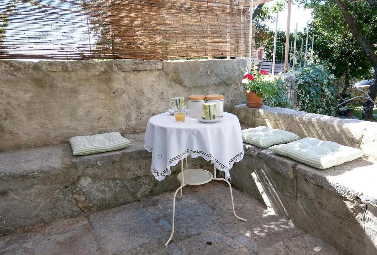 Villa Maja Stone House Kornić Esterno foto